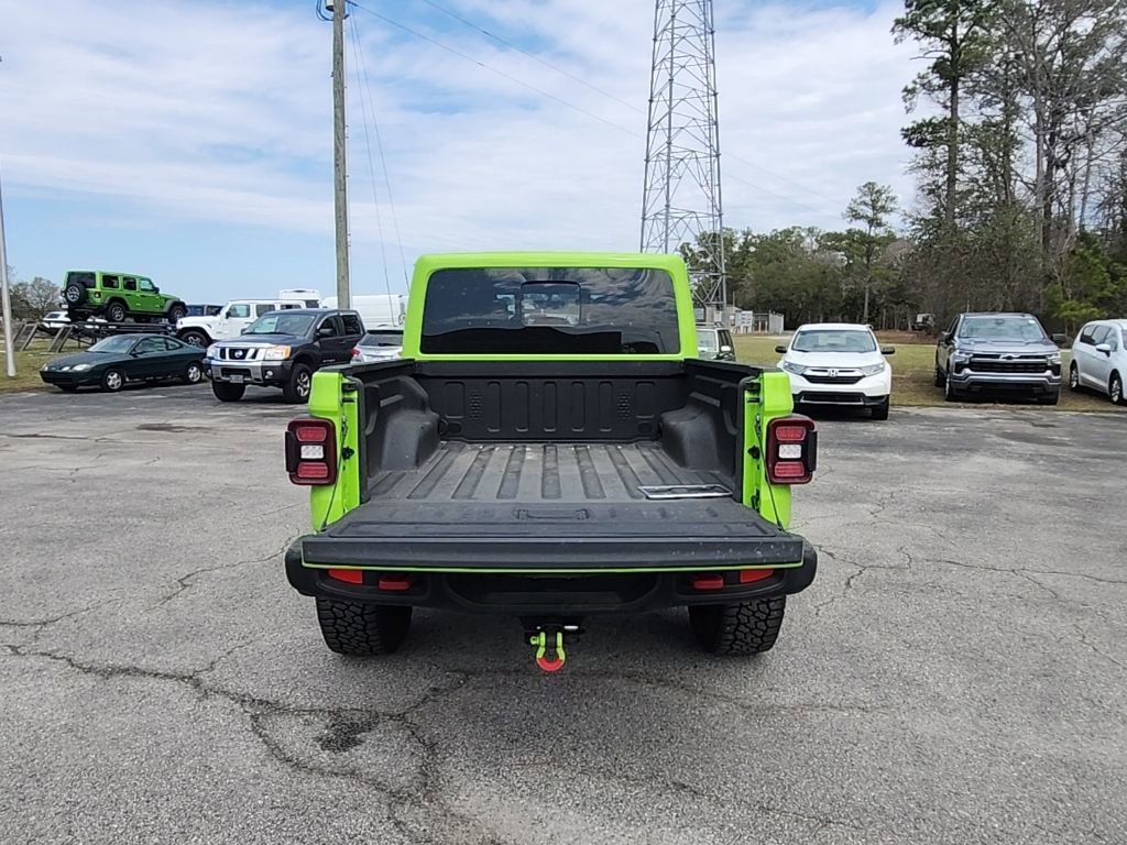 Certified 2021 Jeep Gladiator Rubicon AWD/4WD image 24