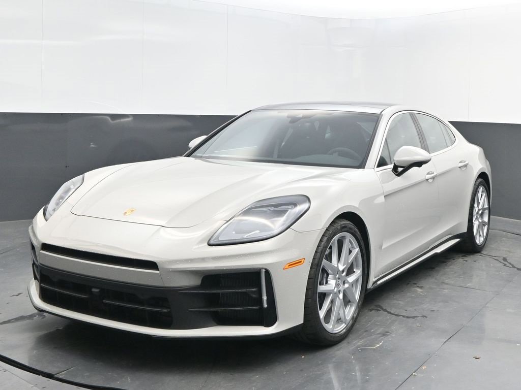 New 2025 Porsche Panamera image 1