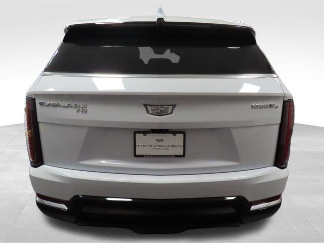 New 2026 Cadillac Escalade IQ Luxury 2 image 4