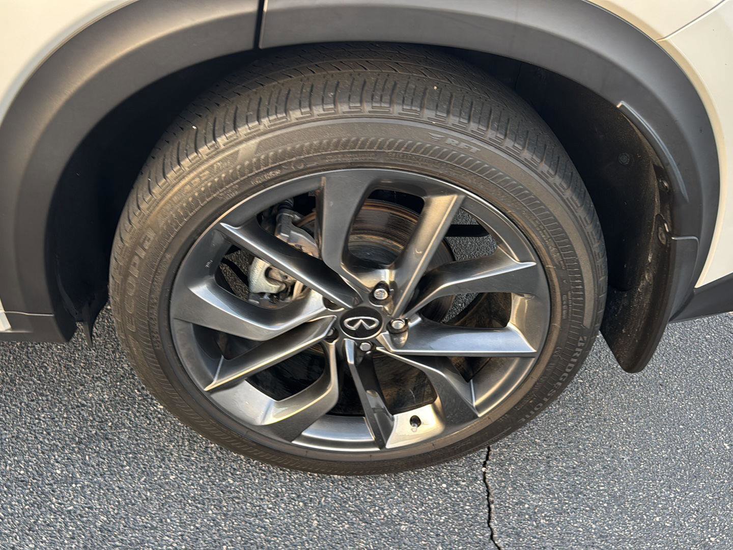 Used 2023 INFINITI QX50 Sensory w/ Accent Package image 33