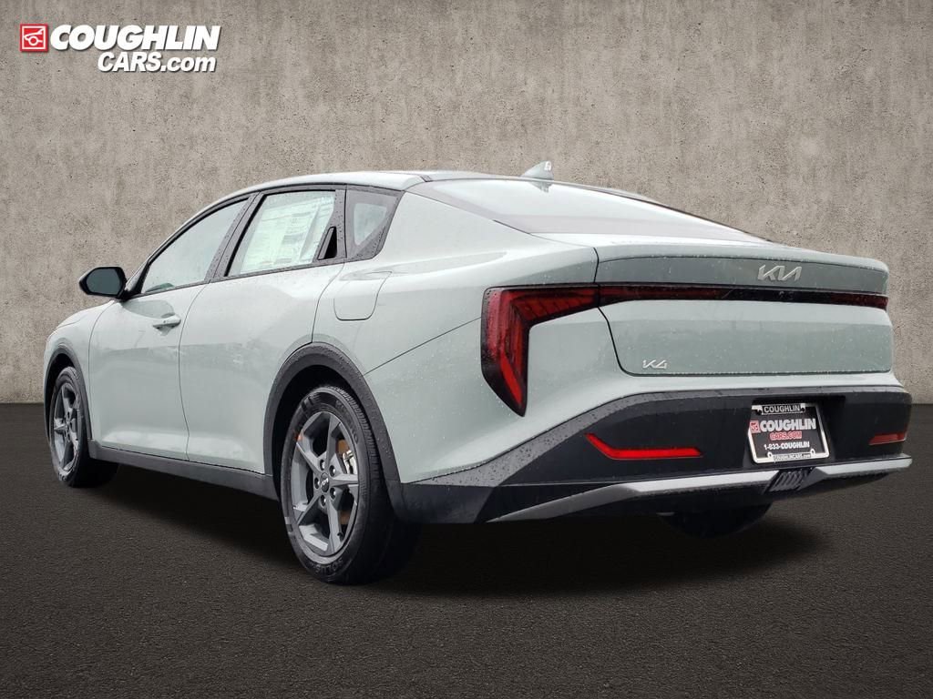 New 2025 Kia K4 LXS image 5