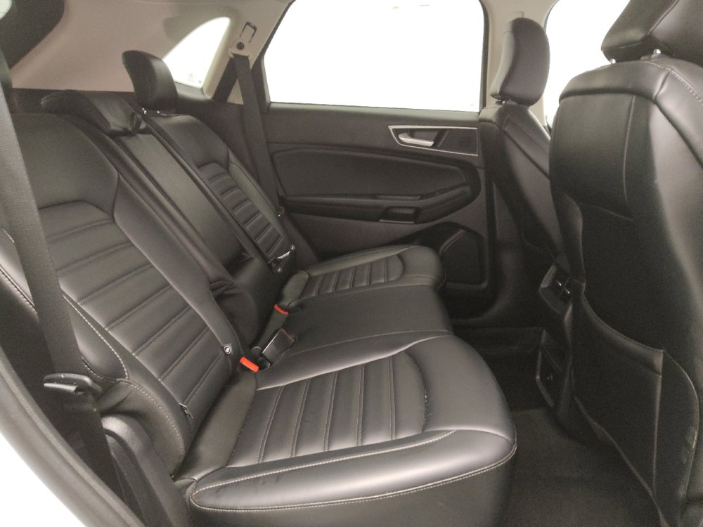Used 2024 Ford Edge SEL image 19