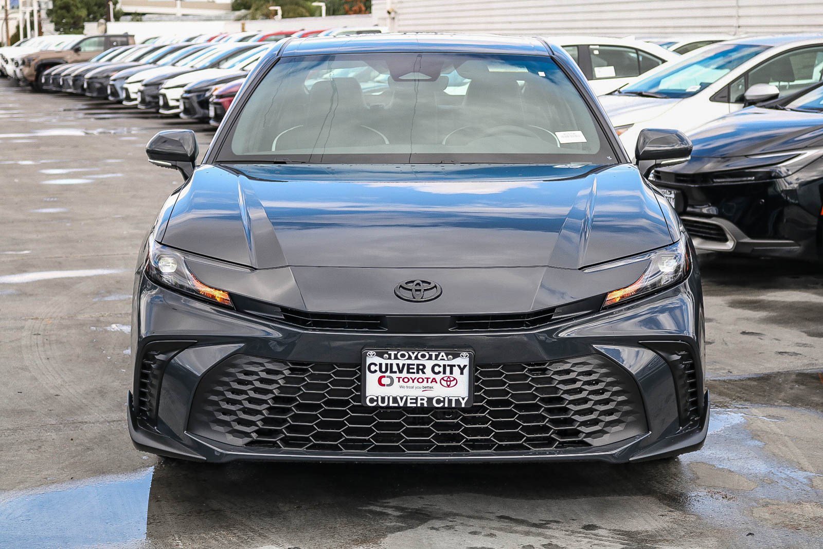 New 2026 Toyota Camry SE image 2