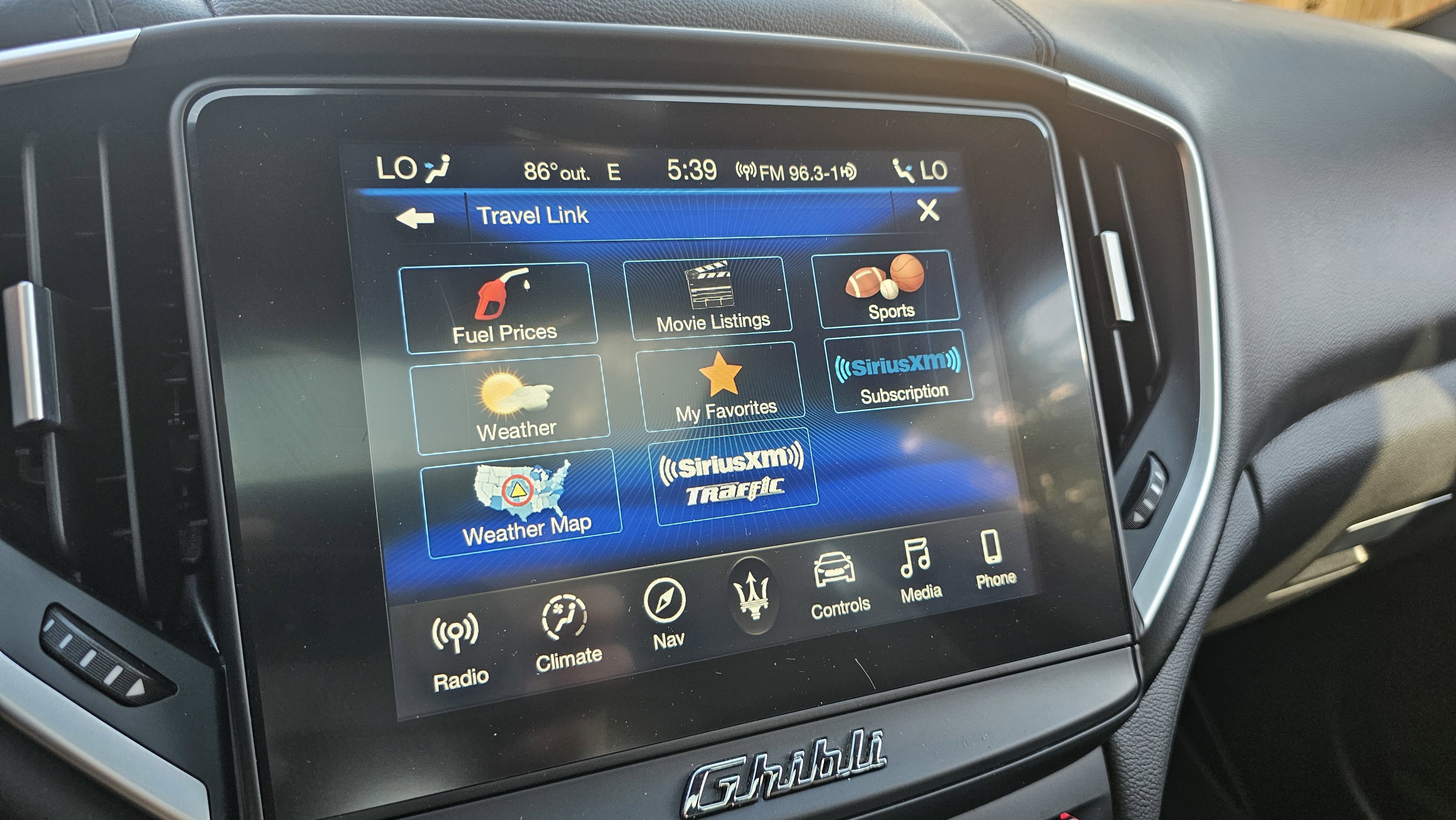 Used 2020 Maserati Ghibli GranSport image 46