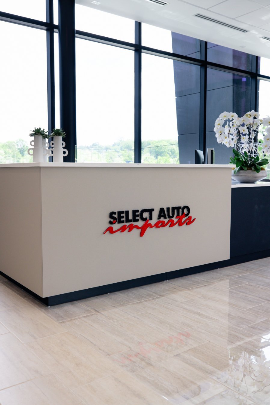 Used 2023 Land Rover Range Rover Sport SE AWD/4WD image 18