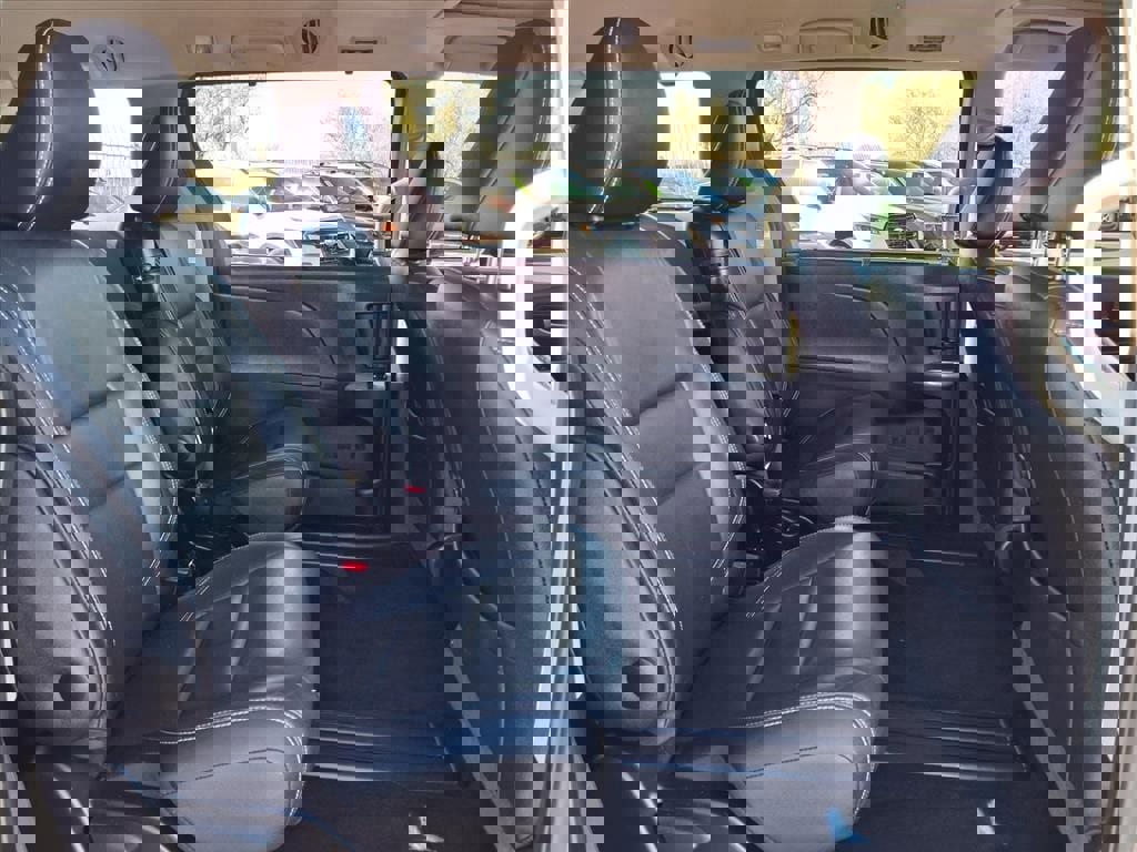 Used 2016 Toyota Sienna L image 23