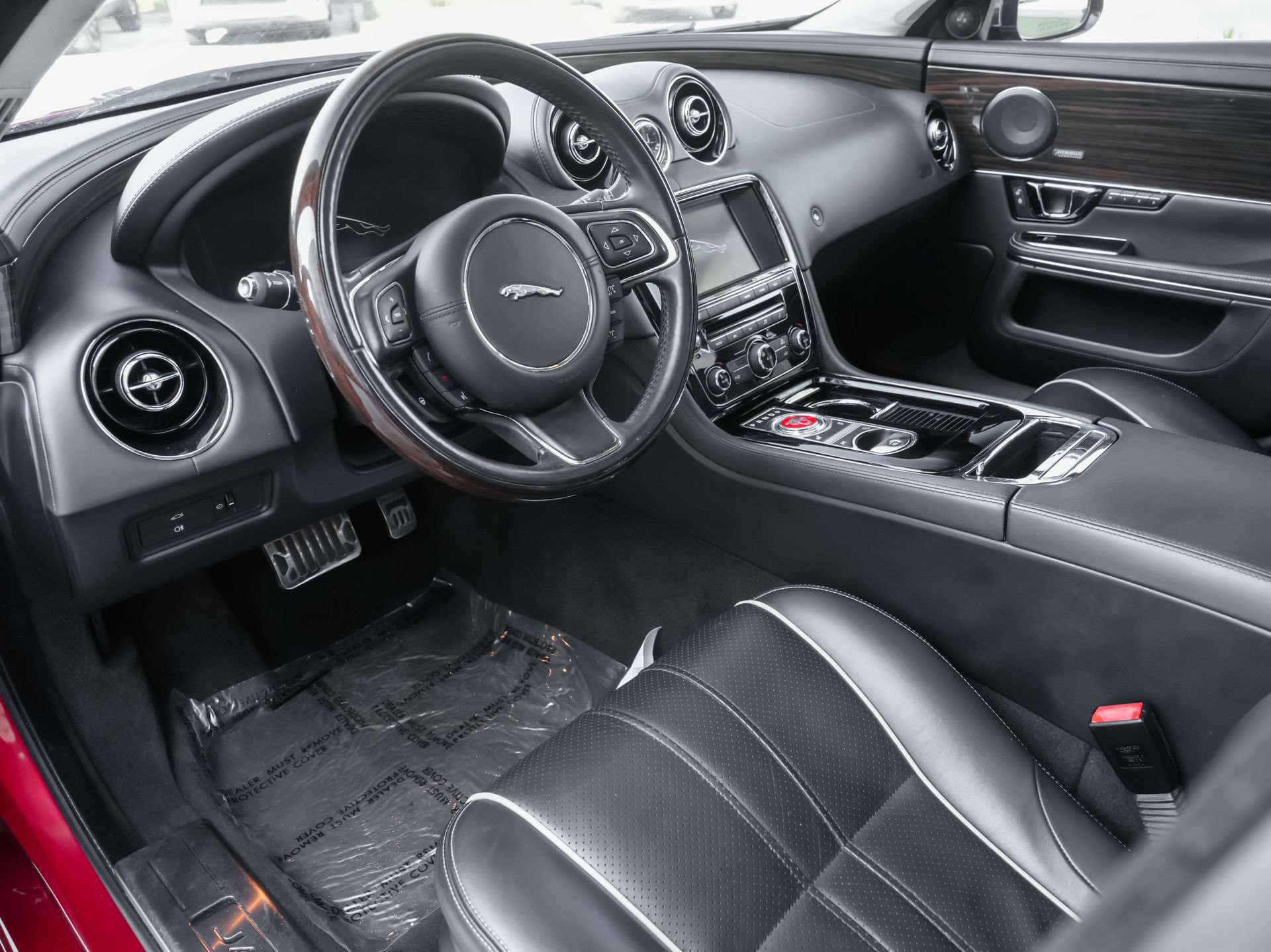 Used 2015 Jaguar XJ L Portfolio AWD/4WD image 6