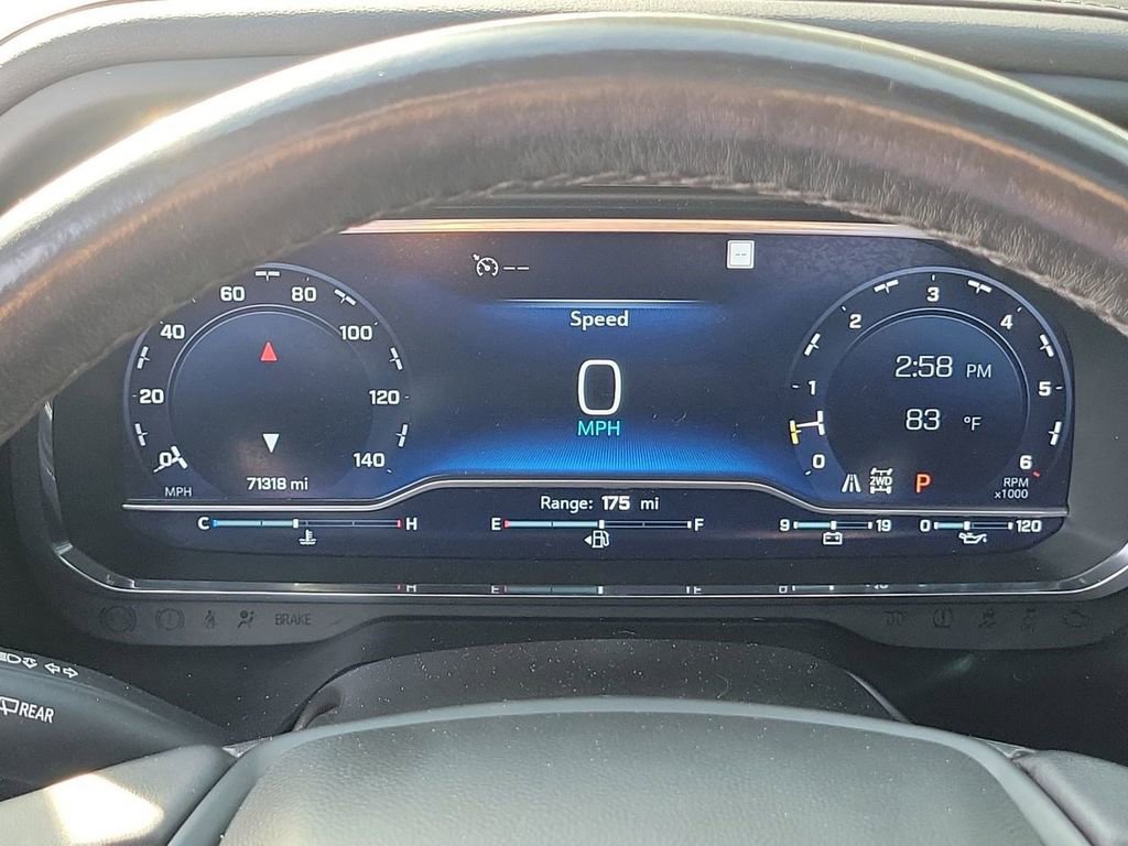 Used 2022 Chevrolet Tahoe Z71 w/ Luxury Package image 35