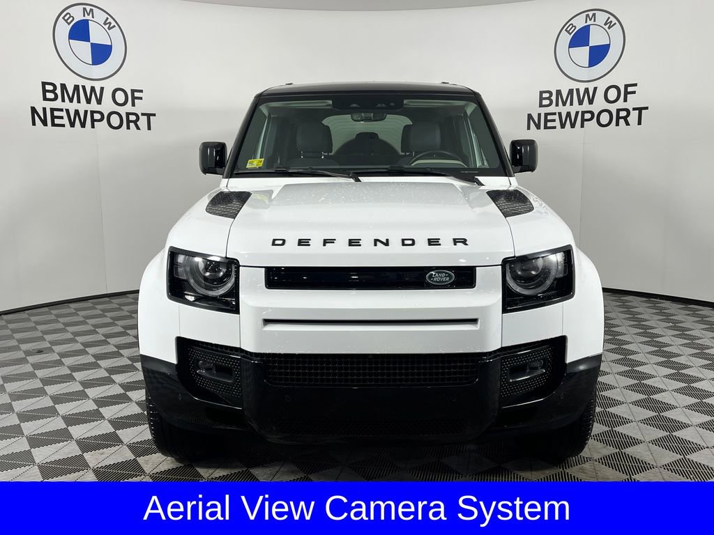 Used 2024 Land Rover Defender 110 X-Dynamic SE image 7