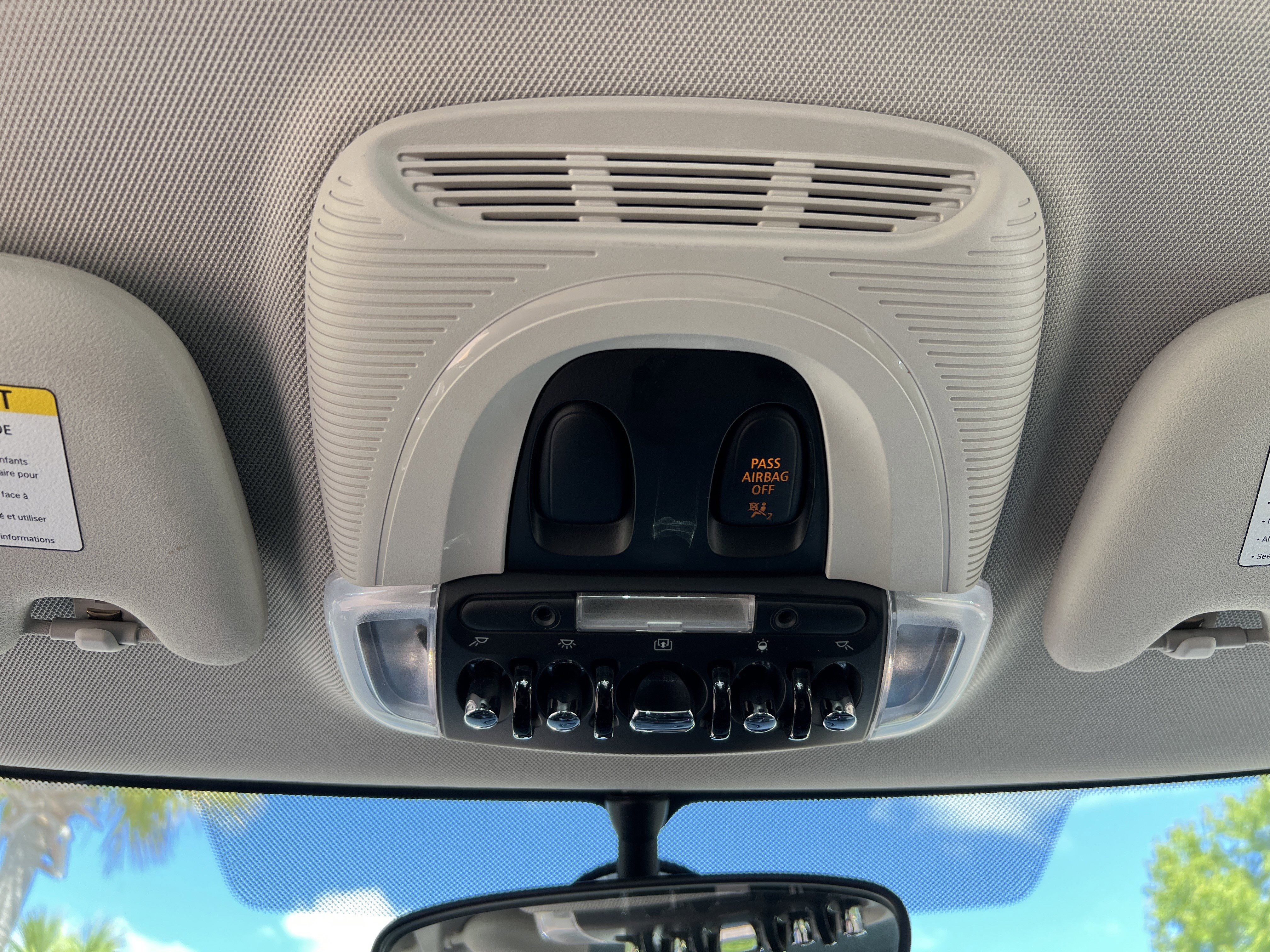 Used 2017 MINI Cooper 2-Door Hardtop FWD image 39