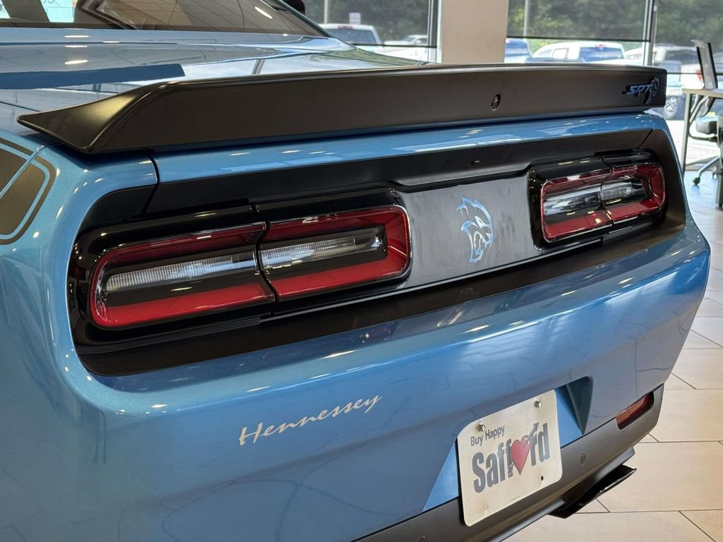 Used 2023 Dodge Challenger SRT Hellcat RWD image 11