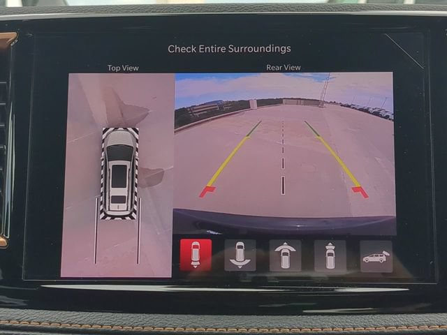 New 2027 Chrysler Pacifica Pinnacle w/ Theater Group AWD/4WD image 26