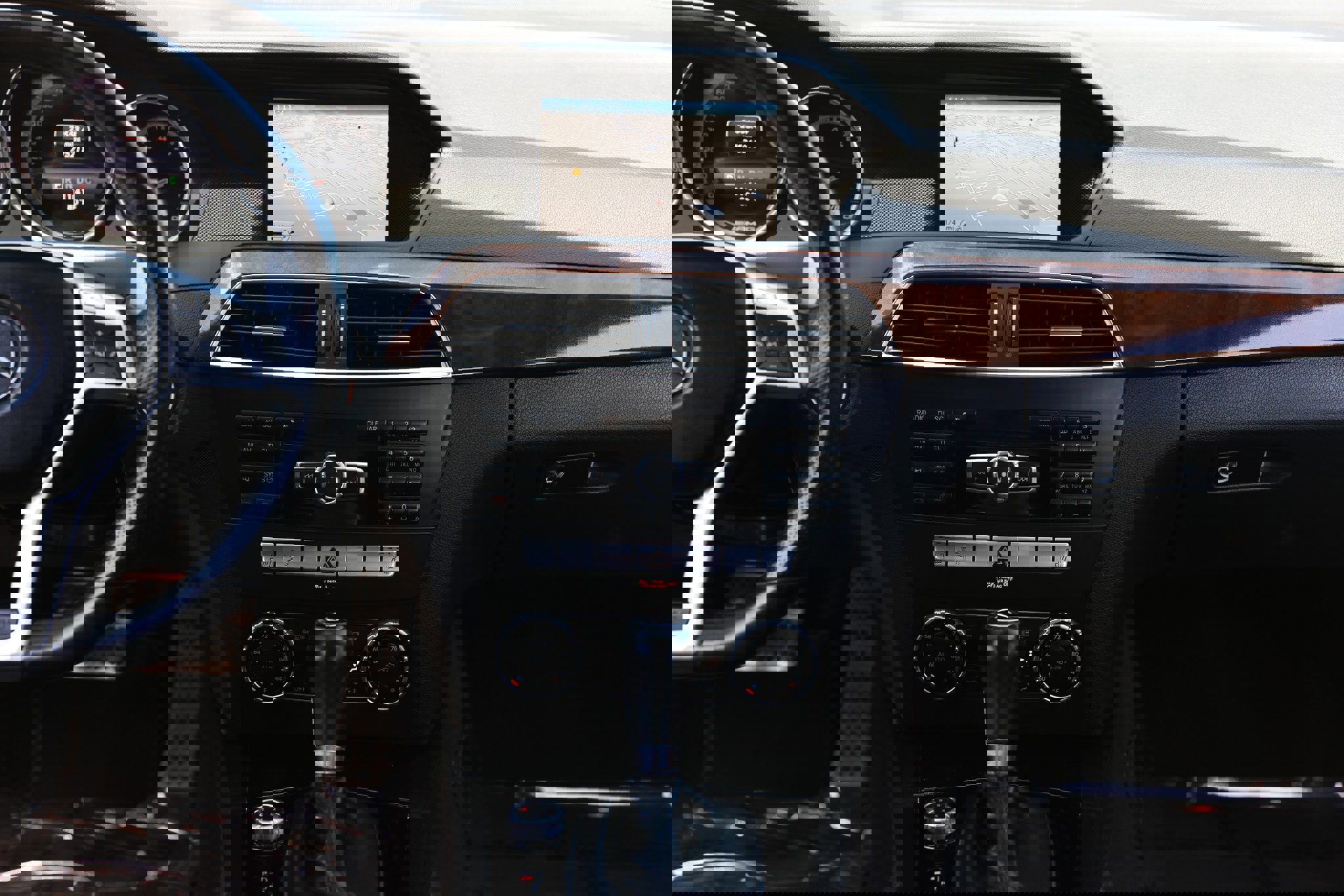 Used 2014 Mercedes-Benz C 63 AMG Sedan image 39