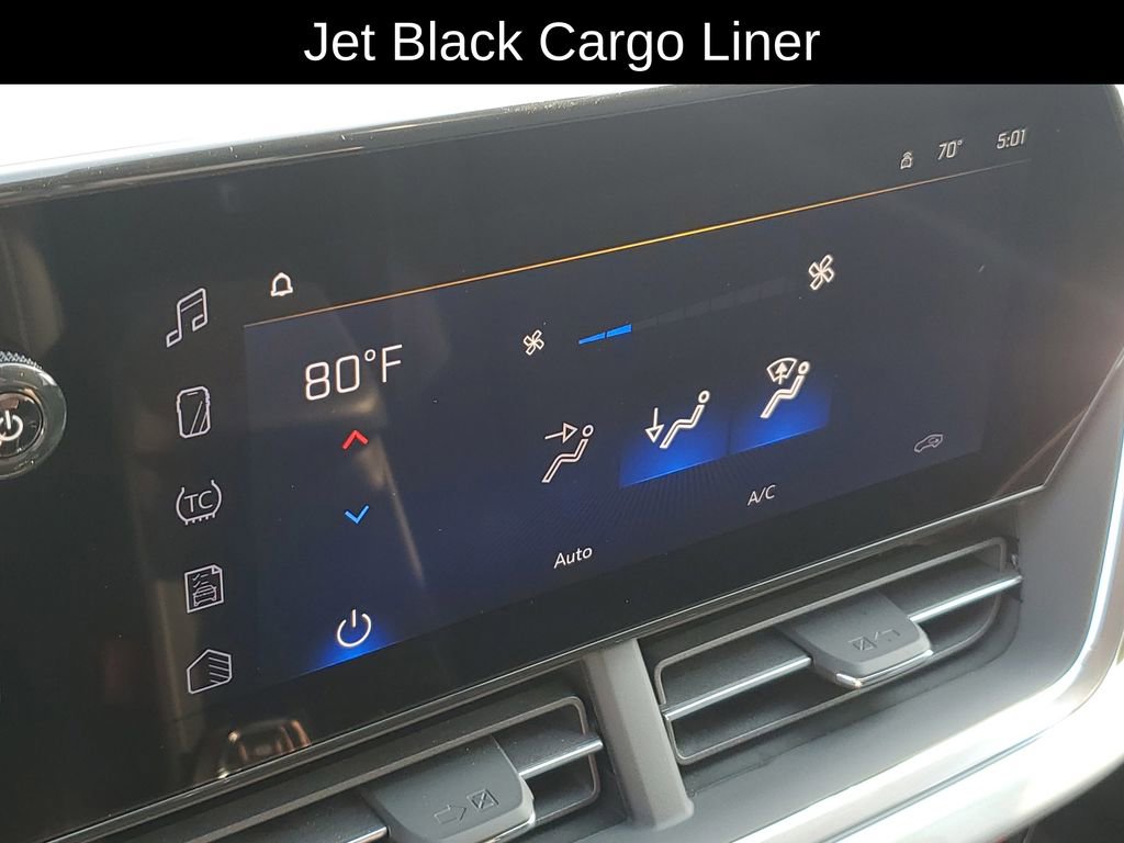 Used 2025 Chevrolet Trax LT w/ LT Convenience Package image 14