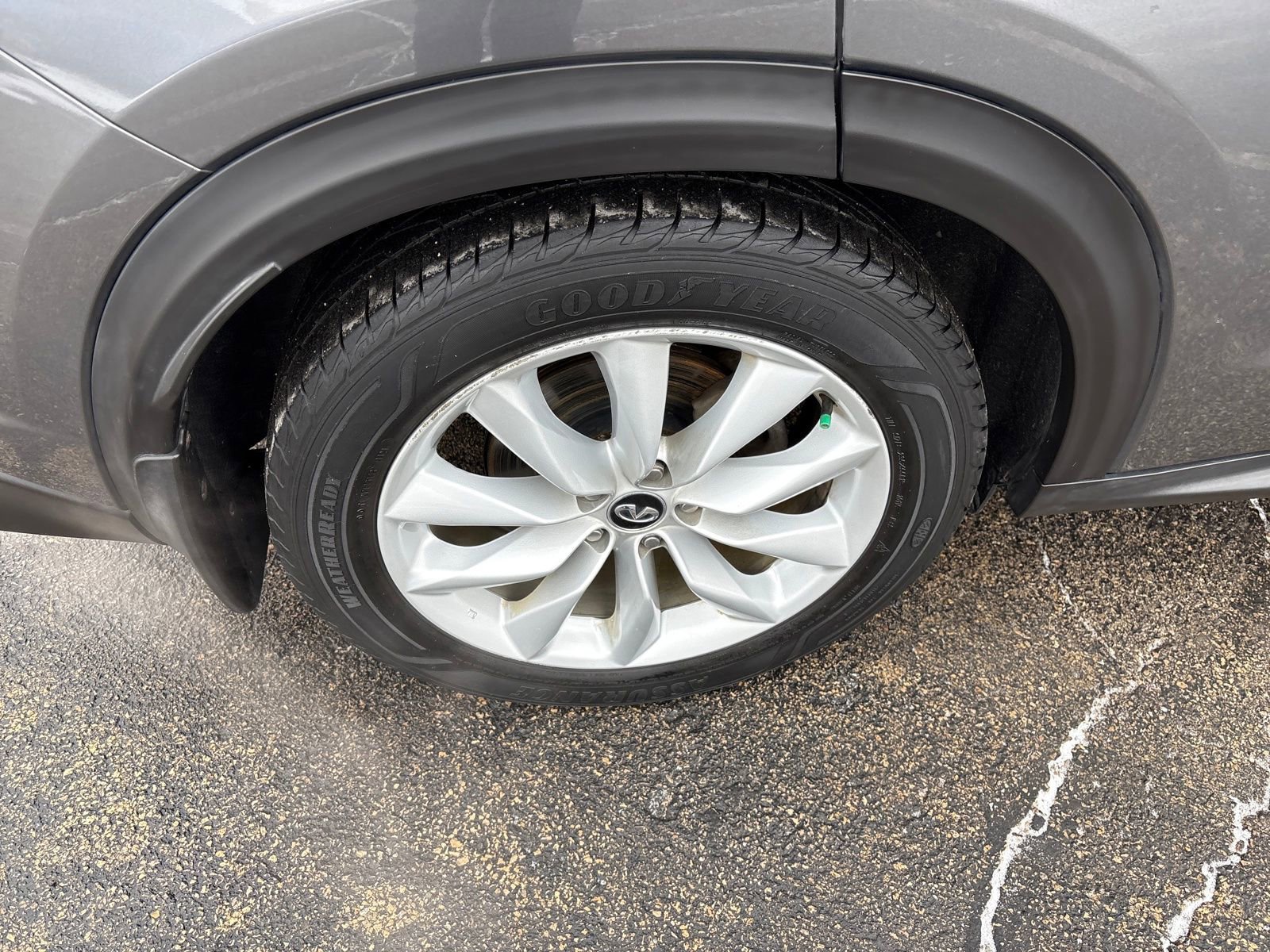 Used 2019 INFINITI QX50 Essential w/ Premium Heat Package image 32