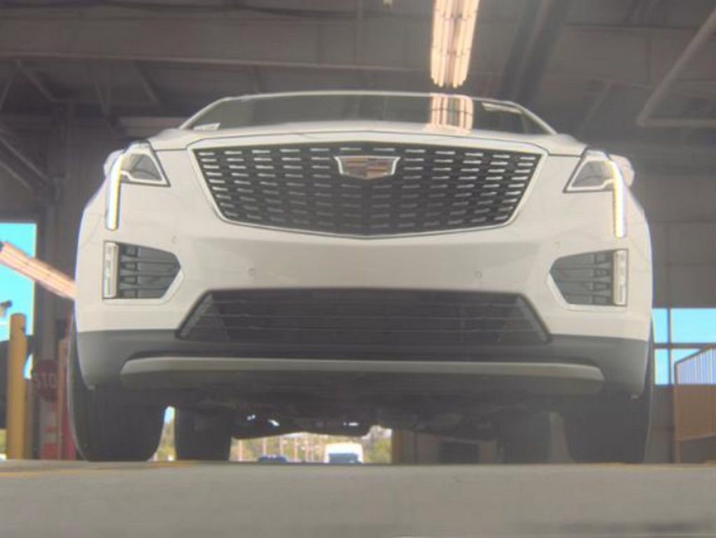 Used 2023 Cadillac XT5 Premium Luxury AWD/4WD image 3