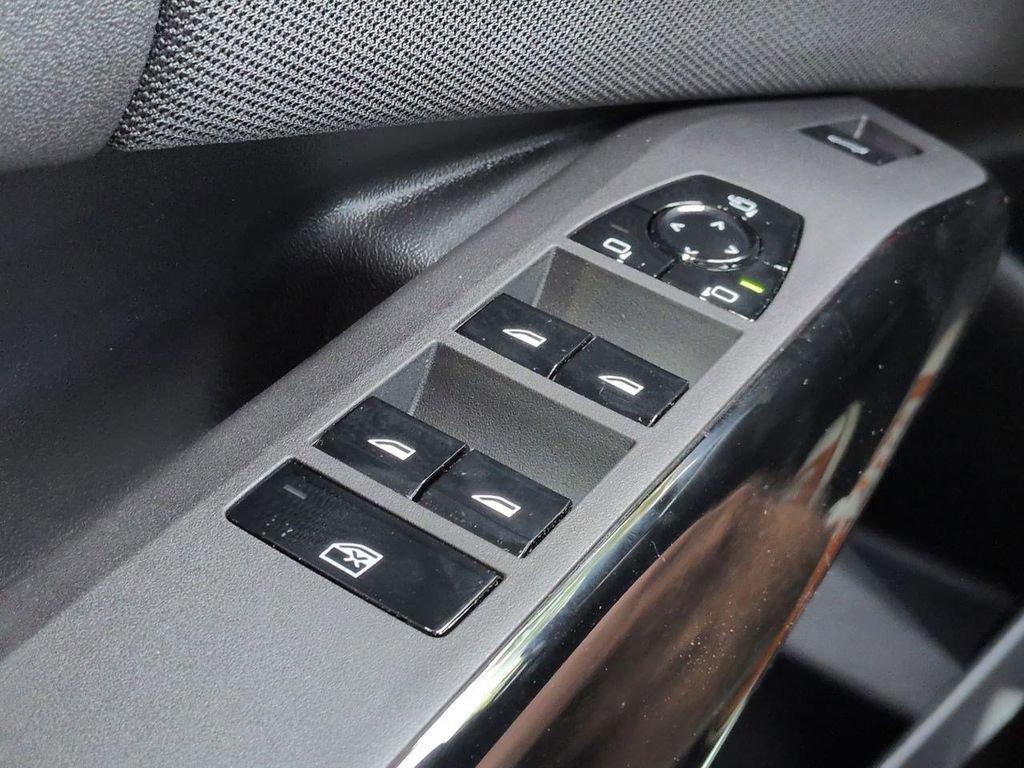 New 2026 BMW X3 xDrive30 w/ Premium Package image 25