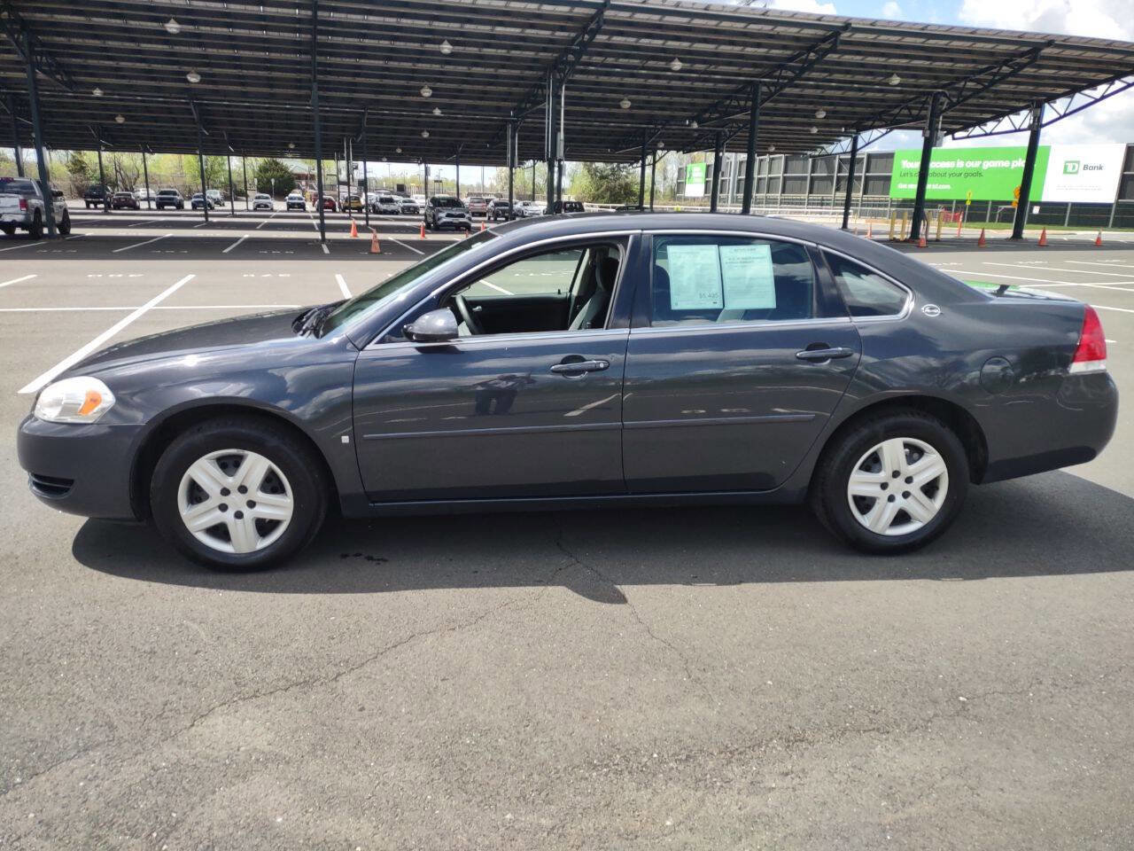 Used 2008 Chevrolet Impala LS FWD image 2