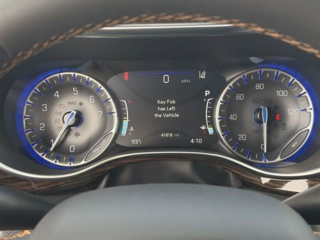 Used 2022 Chrysler Pacifica Pinnacle image 25