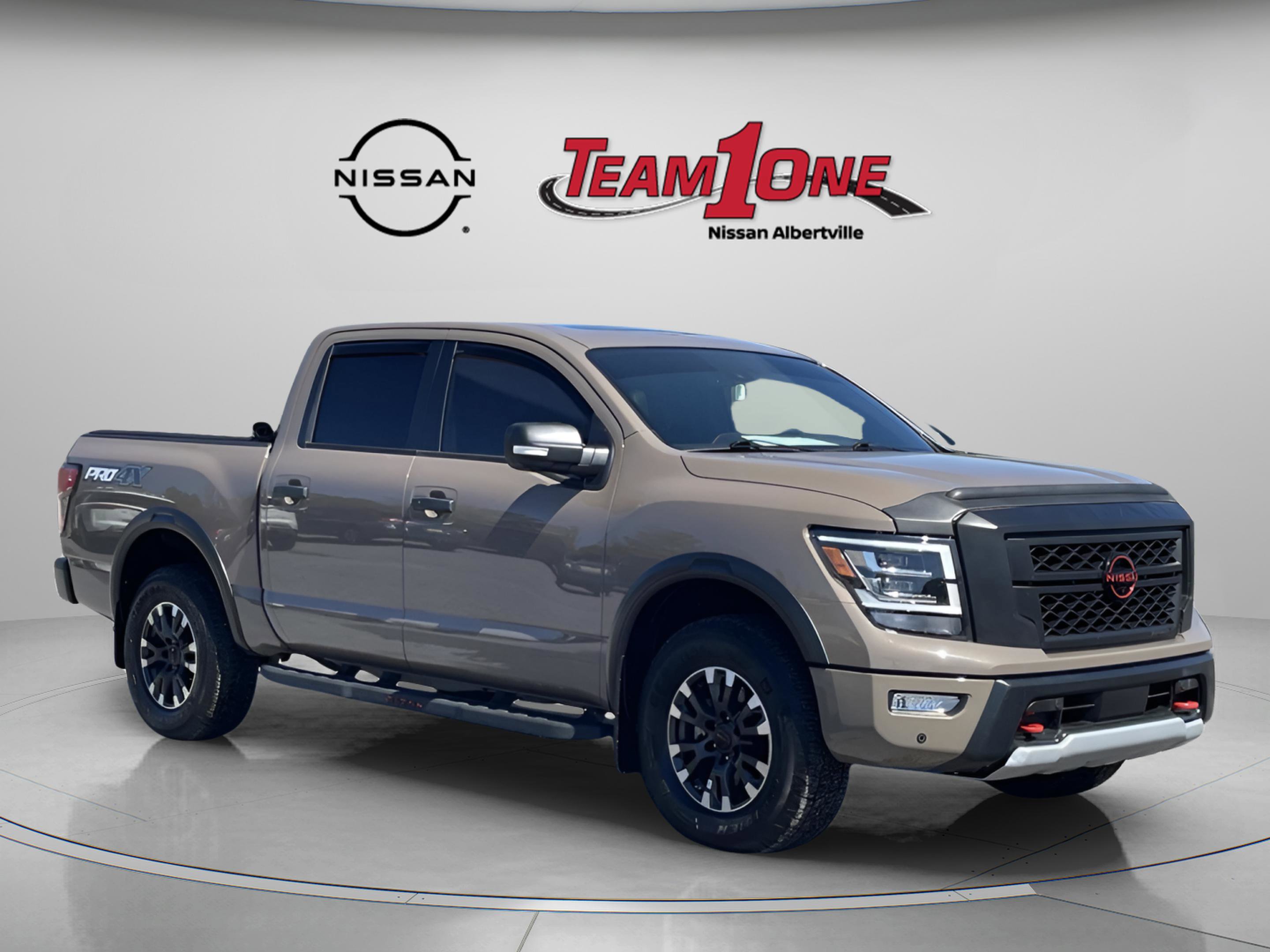 Used 2024 Nissan Titan PRO-4X w/ Pro-4x Convenience Package