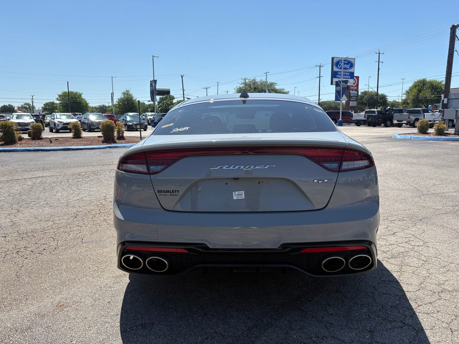 Used 2022 Kia Stinger GT1 RWD image 4