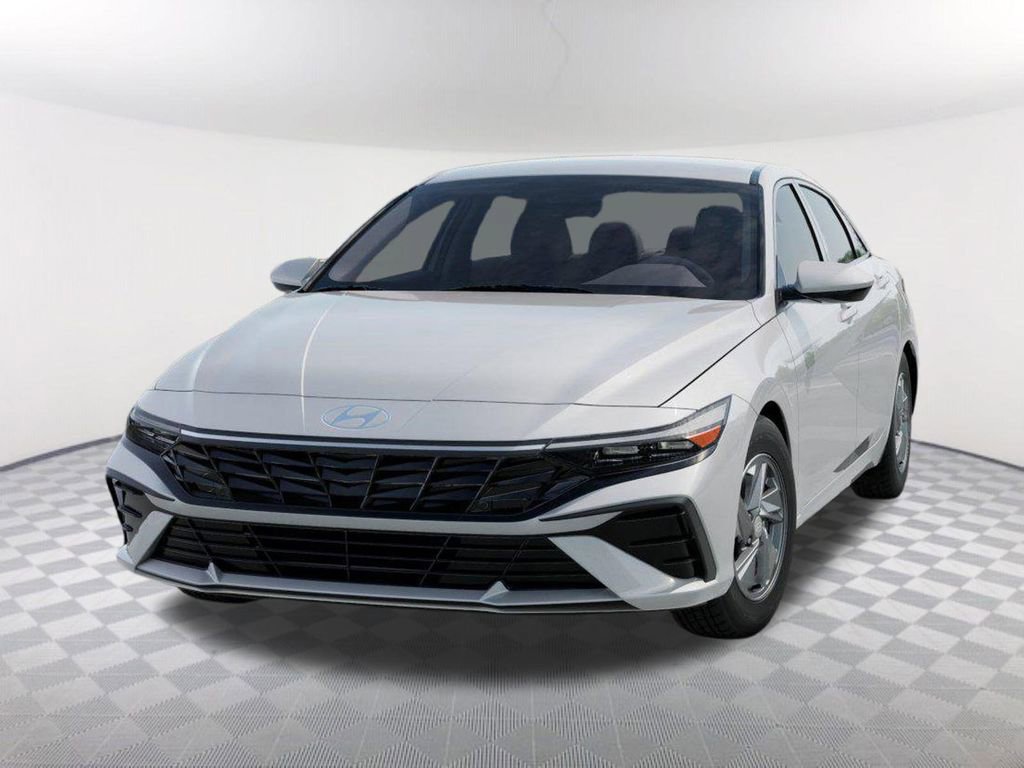 New 2026 Hyundai Elantra SE image 6