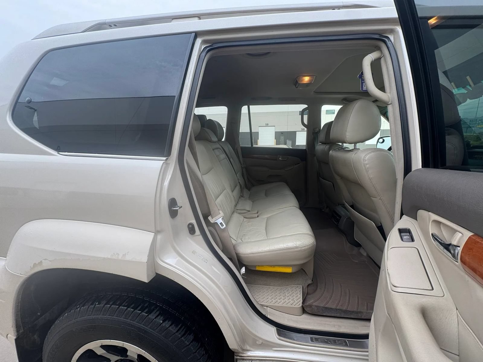 Used 2003 Lexus GX 470 AWD/4WD image 13