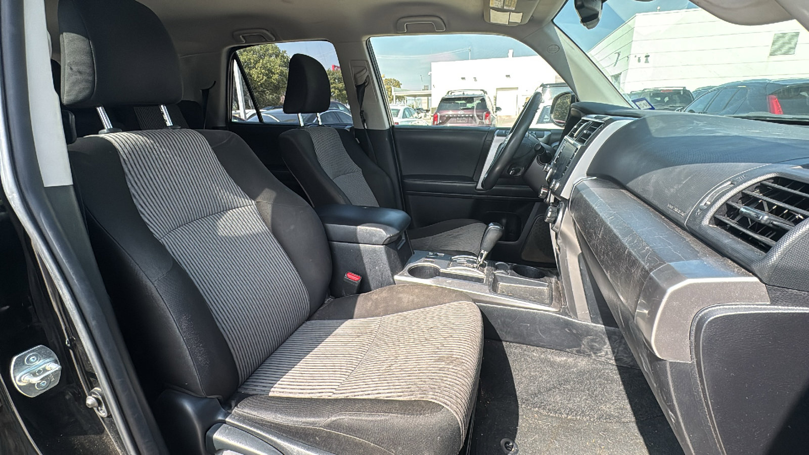 Used 2022 Toyota 4Runner SR5 image 30