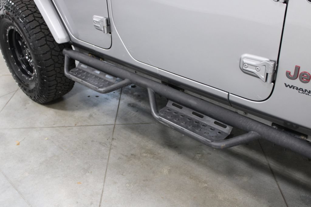 Used 2018 Jeep Wrangler Unlimited Rubicon w/ Steel Bumper Group AWD/4WD image 14
