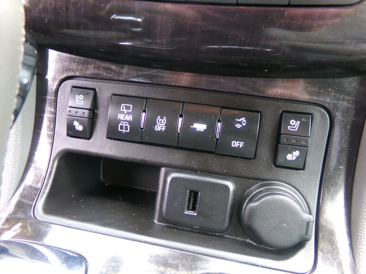 Used 2016 Buick Enclave Premium w/ Experience Buick Package AWD/4WD image 22