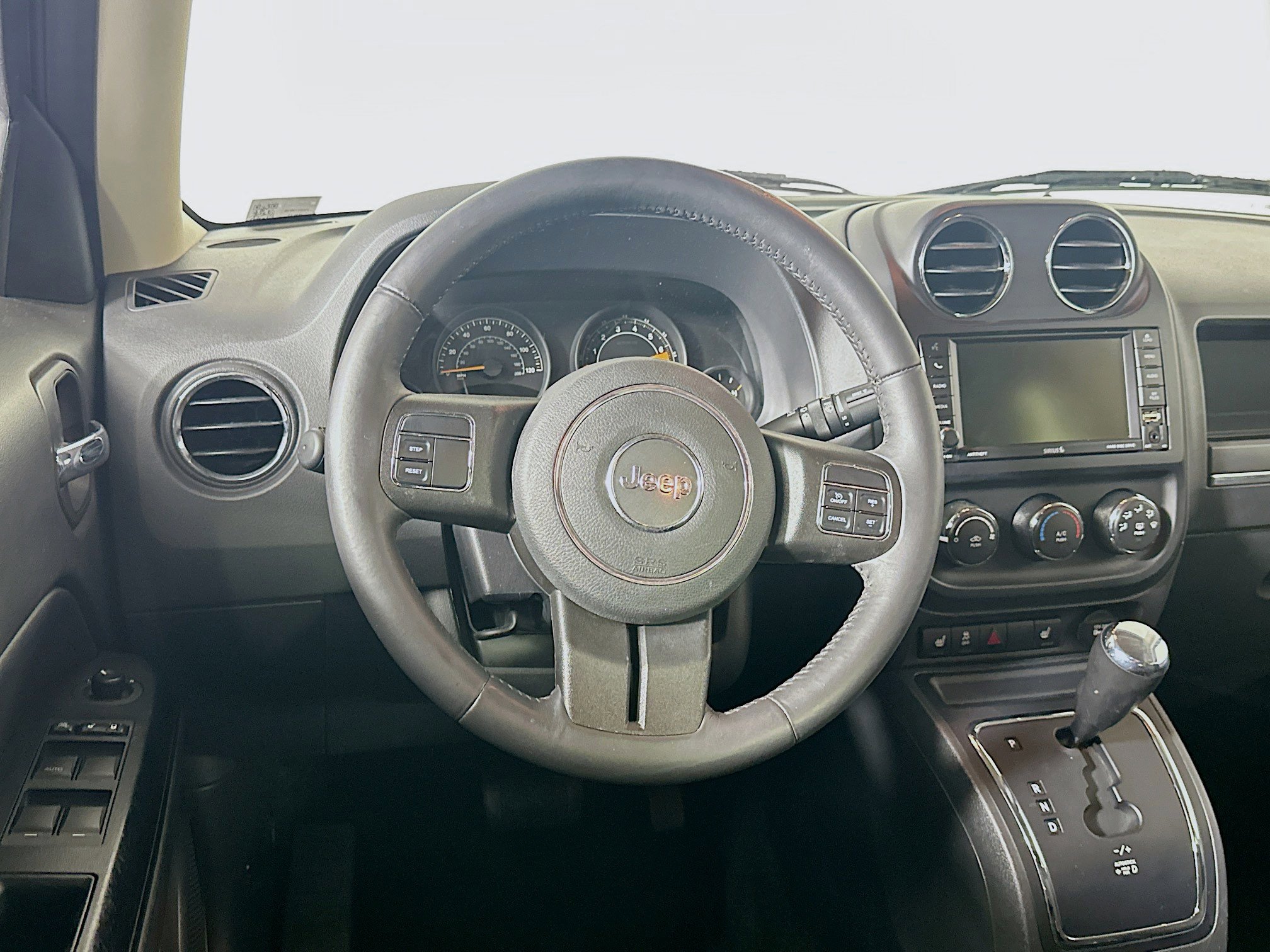 Used 2016 Jeep Patriot Latitude image 17