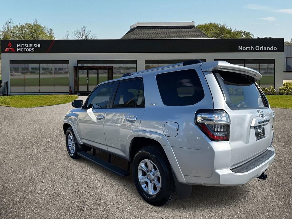 Used 2023 Toyota 4Runner SR5 Premium image 5