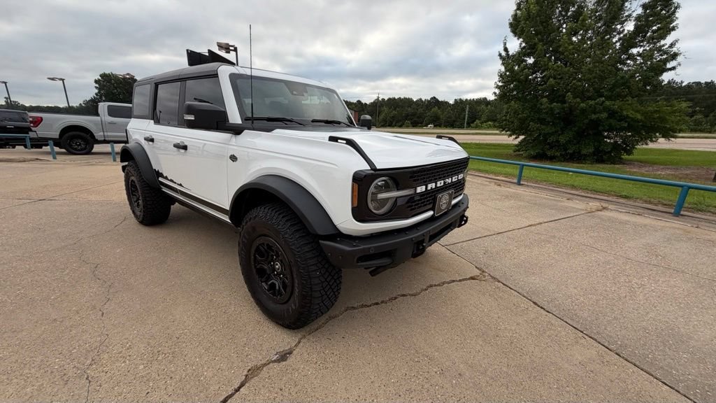 Used 2022 Ford Bronco Wildtrak AWD/4WD image 9
