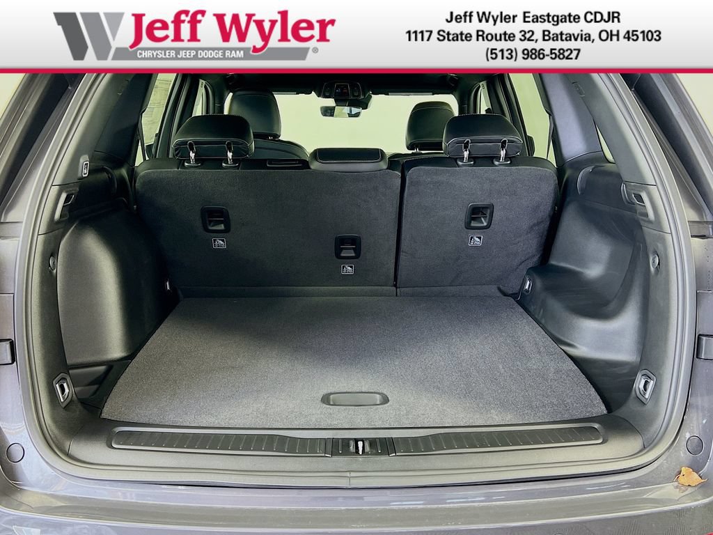 New 2026 Jeep Grand Cherokee Altitude AWD/4WD image 25