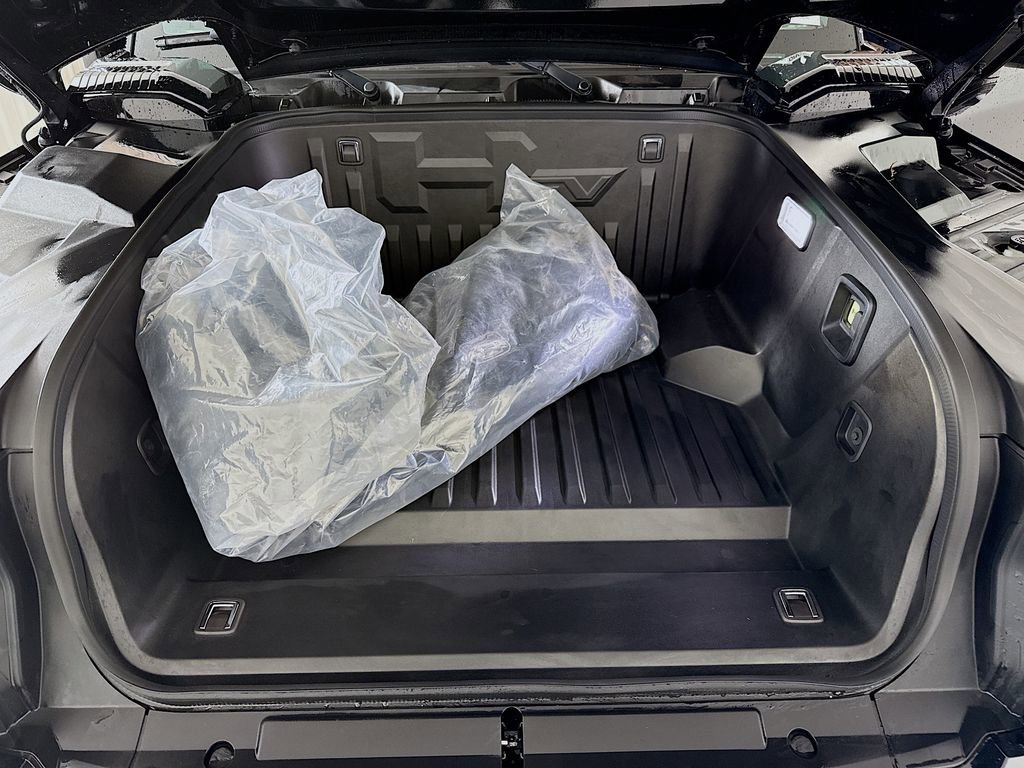 Used 2024 GMC Hummer EV 2X w/ LPO, Sport Package image 30
