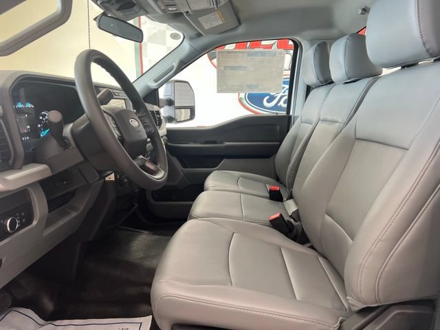 New 2026 Ford F550 4x4 Regular Cab Super Duty image 23