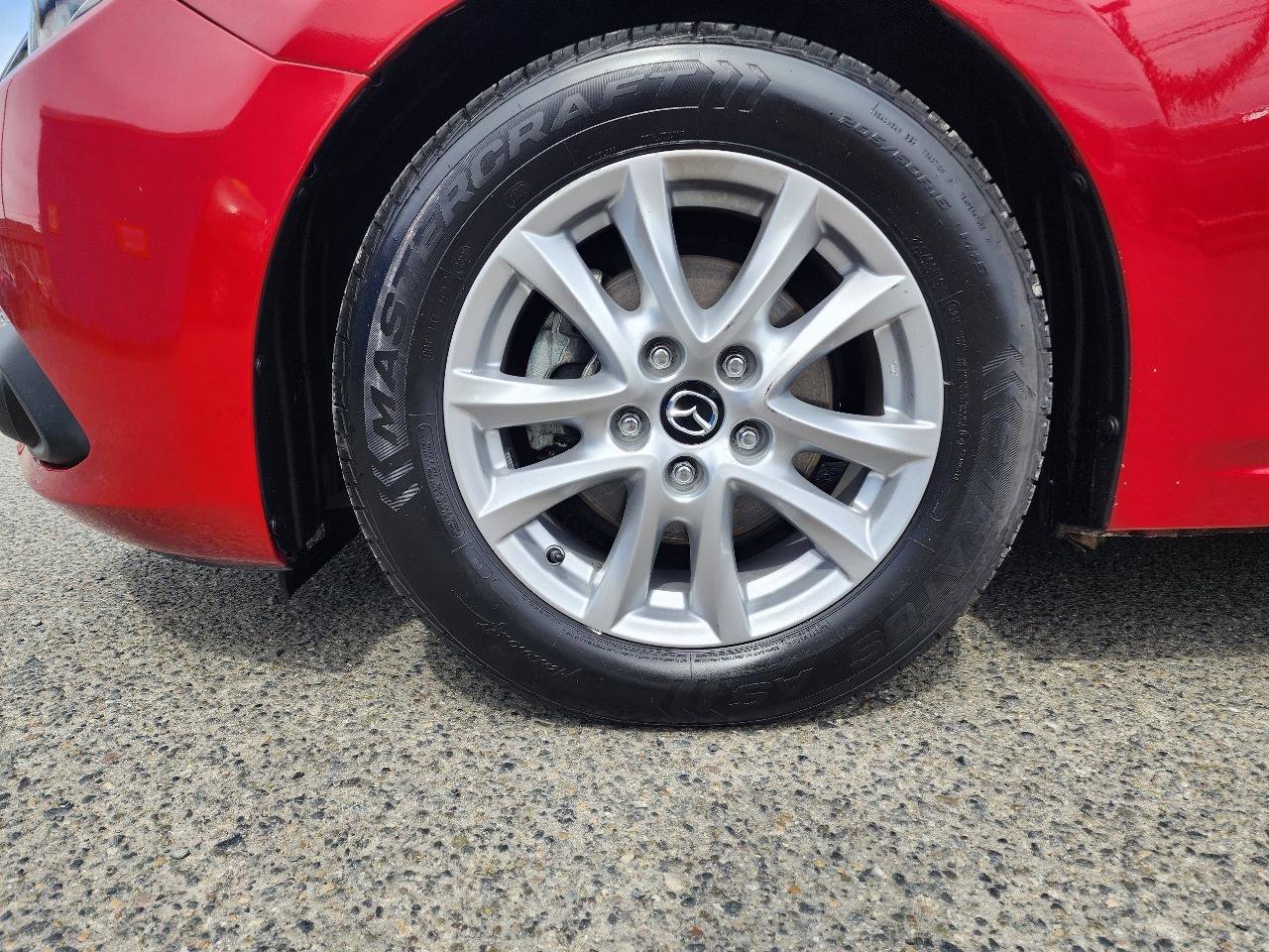 Used 2016 MAZDA MAZDA3 i Touring FWD image 36