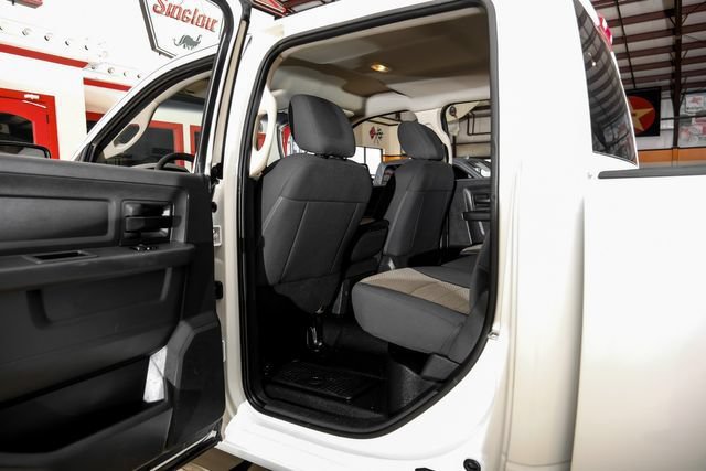 Used 2012 RAM 2500 ST w/ Chrome Appearance Group AWD/4WD image 35