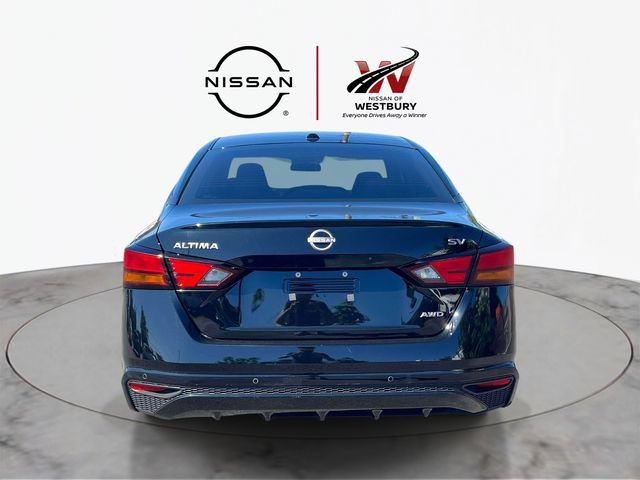 Used 2024 Nissan Altima 2.5 SV AWD/4WD image 7