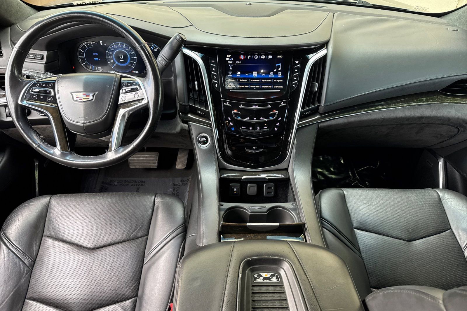 Used 2019 Cadillac Escalade ESV Platinum AWD/4WD image 13