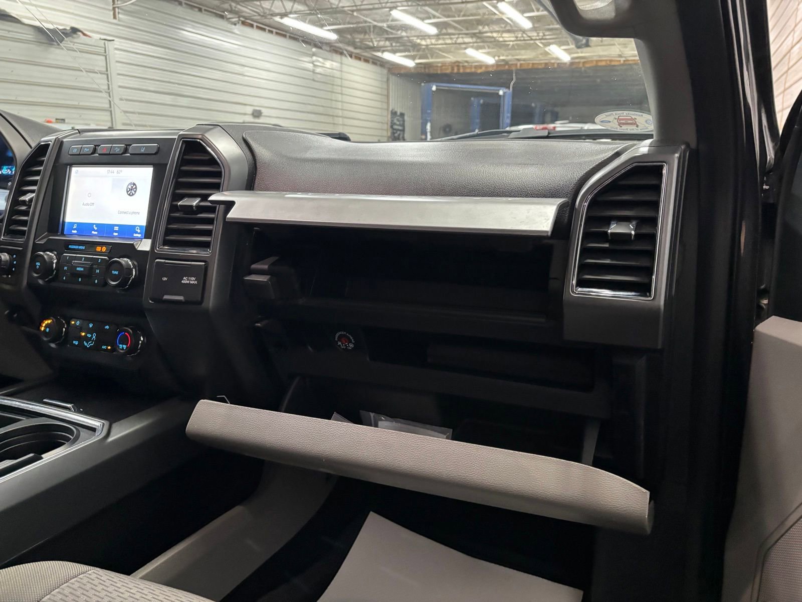 Used 2020 Ford F250 XLT w/ XLT Value Package AWD/4WD image 29