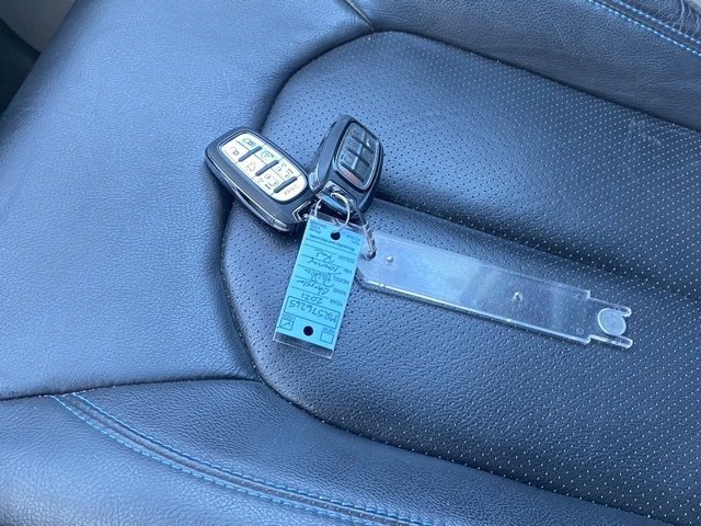 Used 2021 Chrysler Pacifica Touring-L w/ Premium & Safety Sphere Group image 28