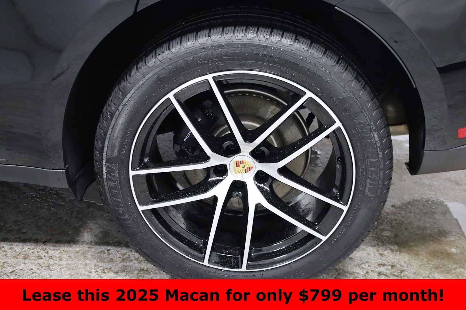 Certified 2025 Porsche Macan image 39