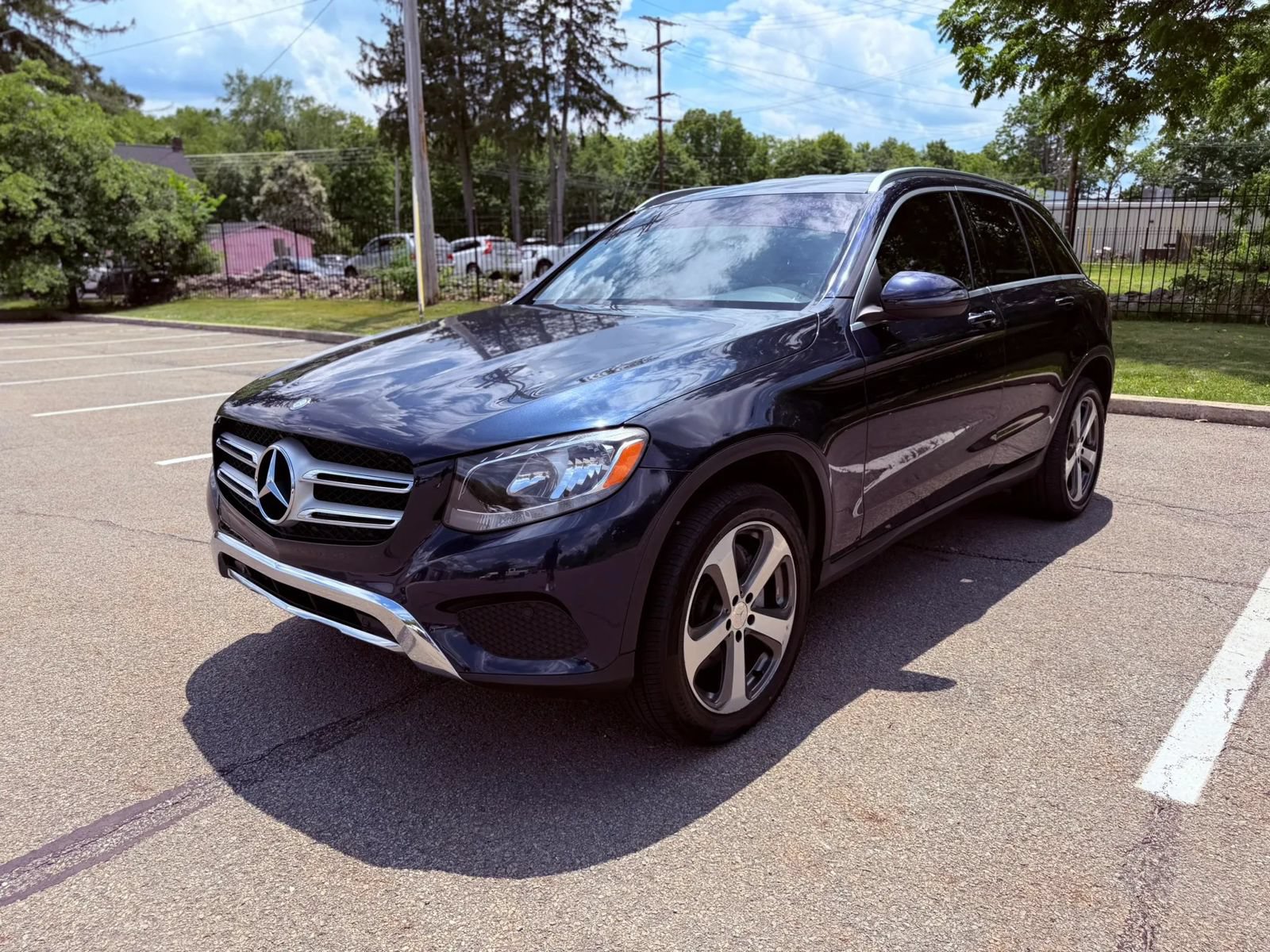 Used 2016 Mercedes-Benz GLC 300 image 4