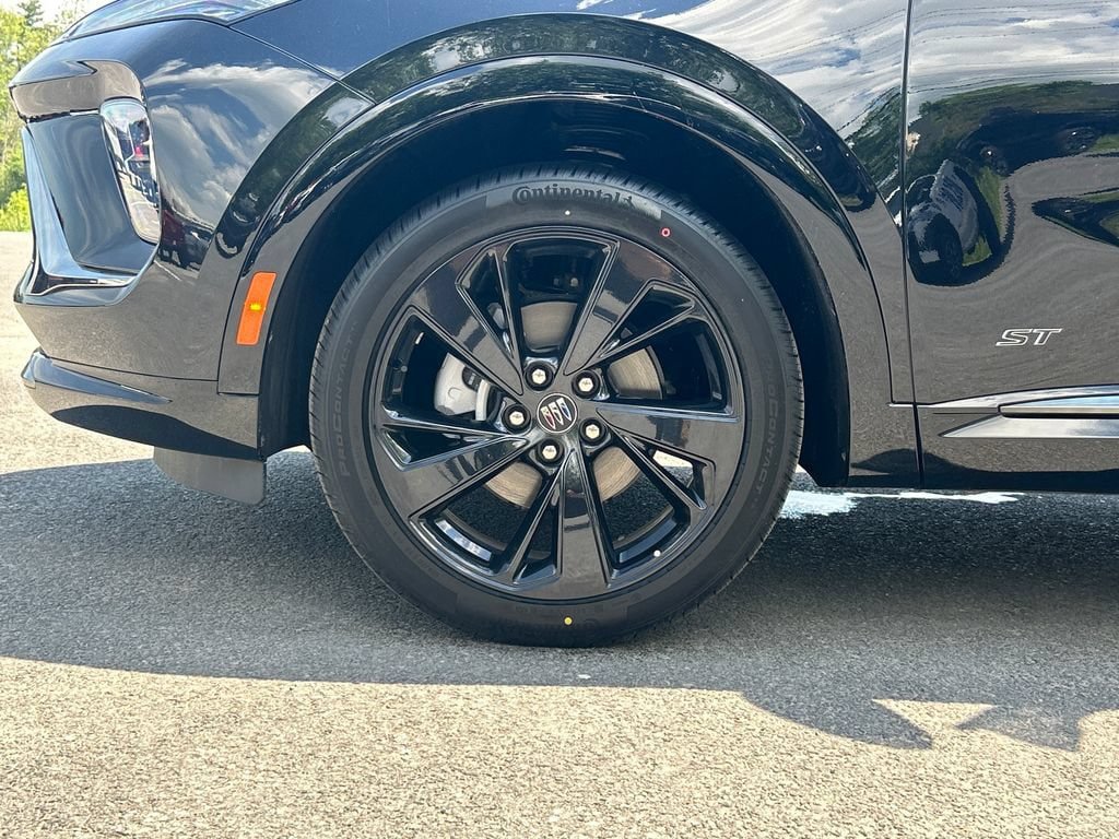 New 2026 Buick Envision Sport Touring AWD/4WD image 31