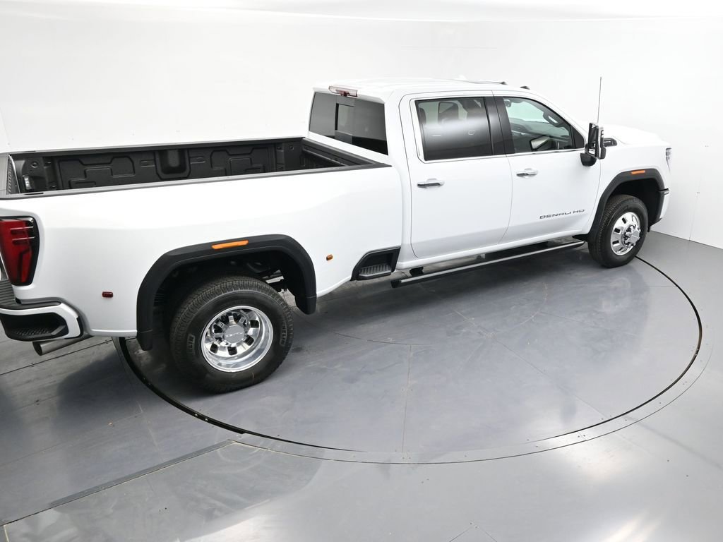 New 2026 GMC Sierra 3500 Denali Ultimate image 5