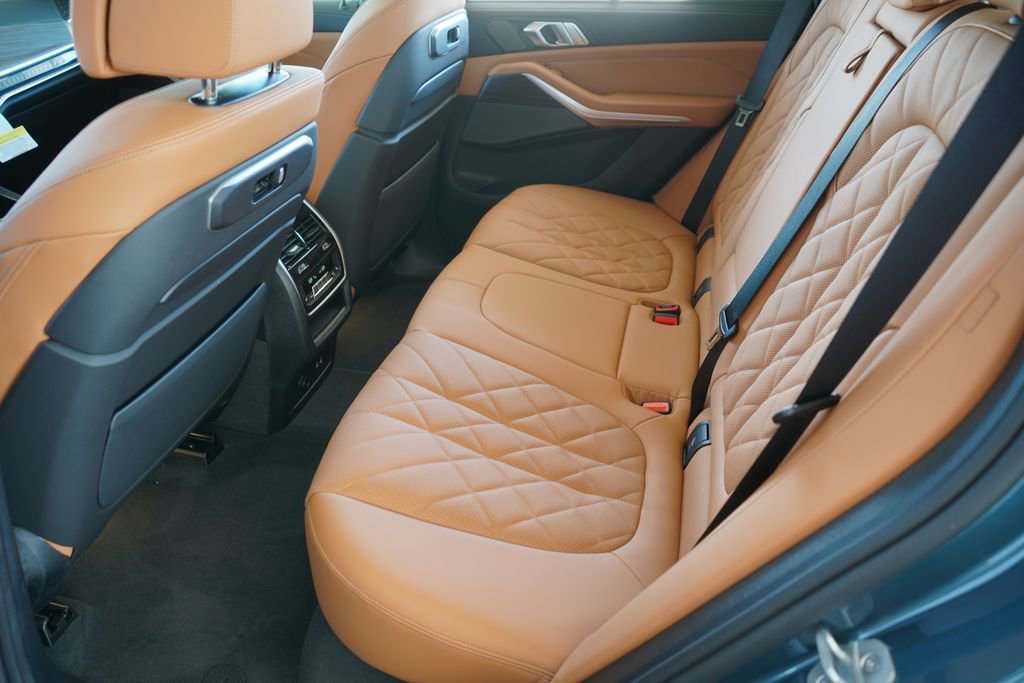 Used 2025 BMW X5 xDrive50e w/ Executive Package image 20