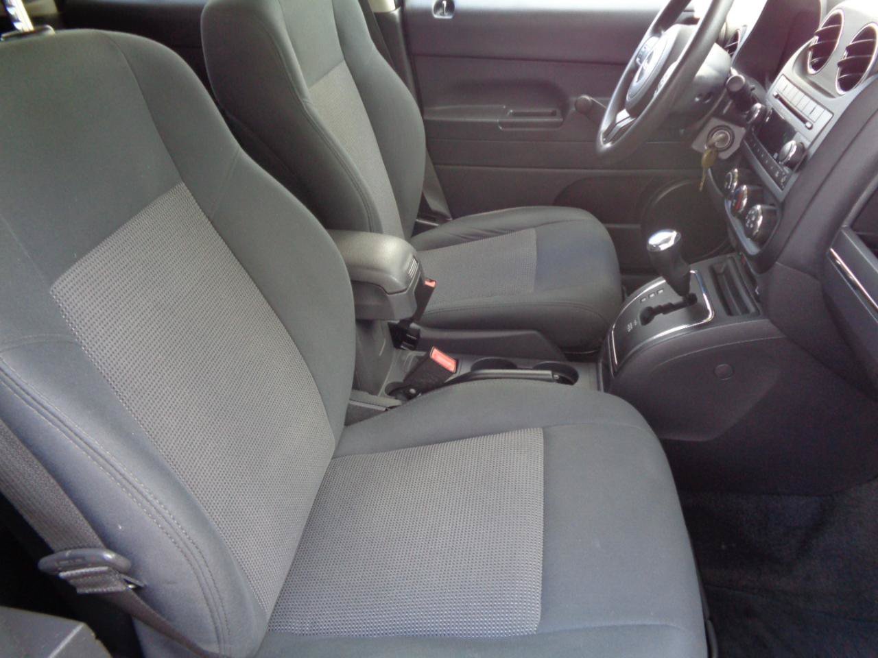 Used 2012 Jeep Patriot Sport FWD image 13