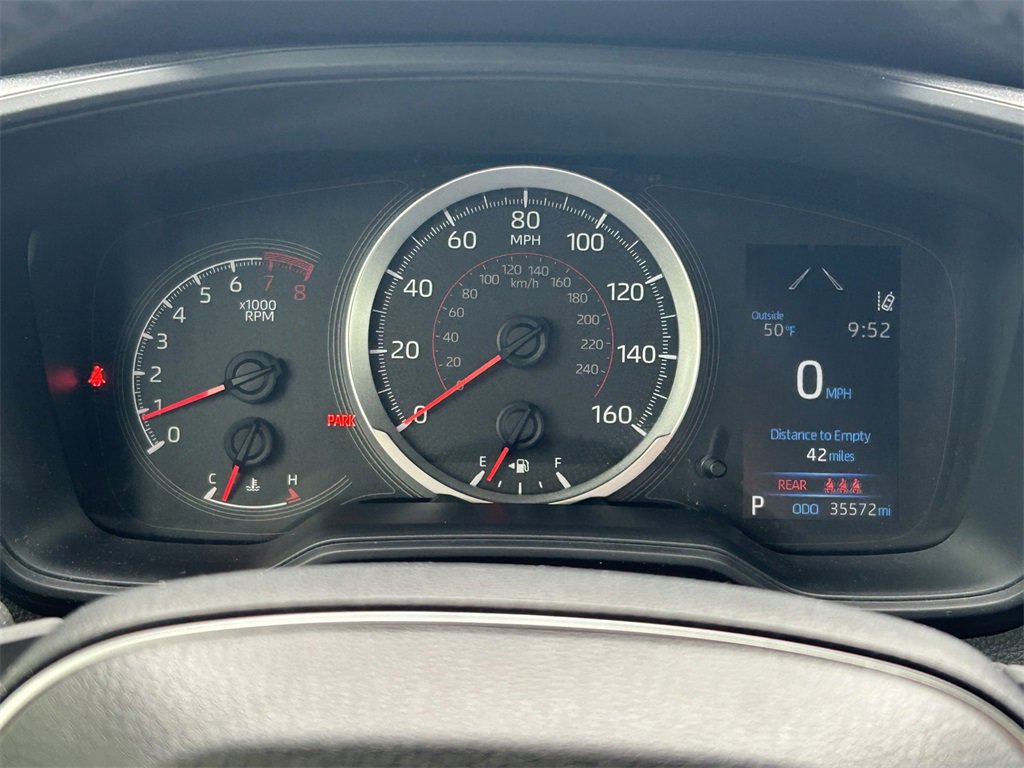 Used 2022 Toyota Corolla SE image 29