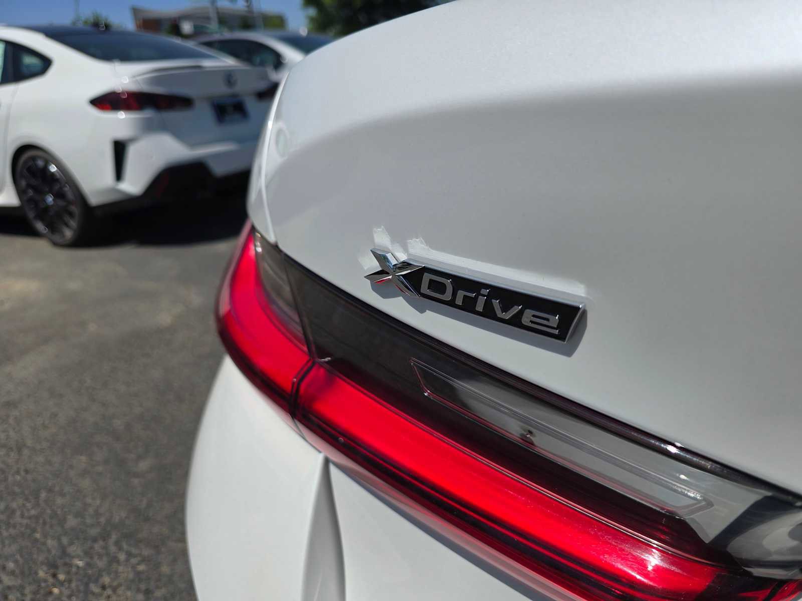 Used 2024 BMW 330i xDrive 330i xDrive w/ Convenience Package image 15